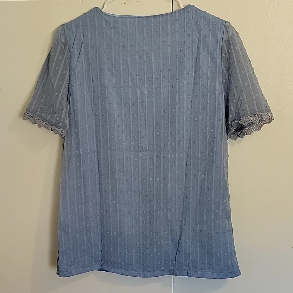 Blue Top - Picture 4 of 6